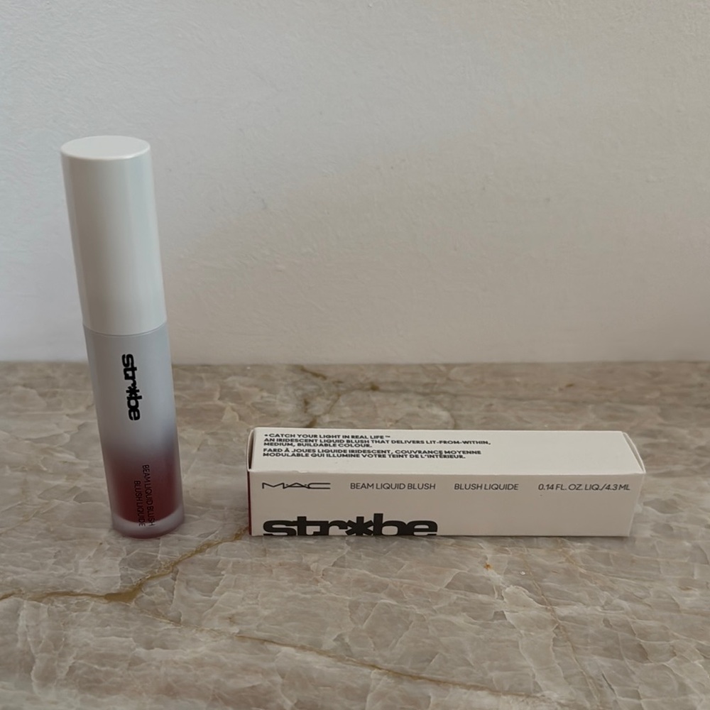 MAC Cosmetics Beam Liquid Blush in shade Nitelite New in Box